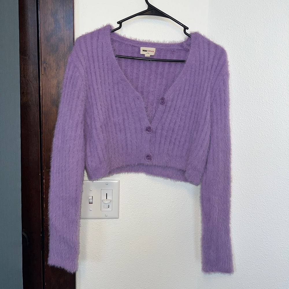 Women’s Fashion Nova (Vintage Nova Collection) fuzzy cropped sweater size Medium